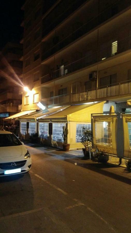 Apartments Torrevieja Luaran gambar